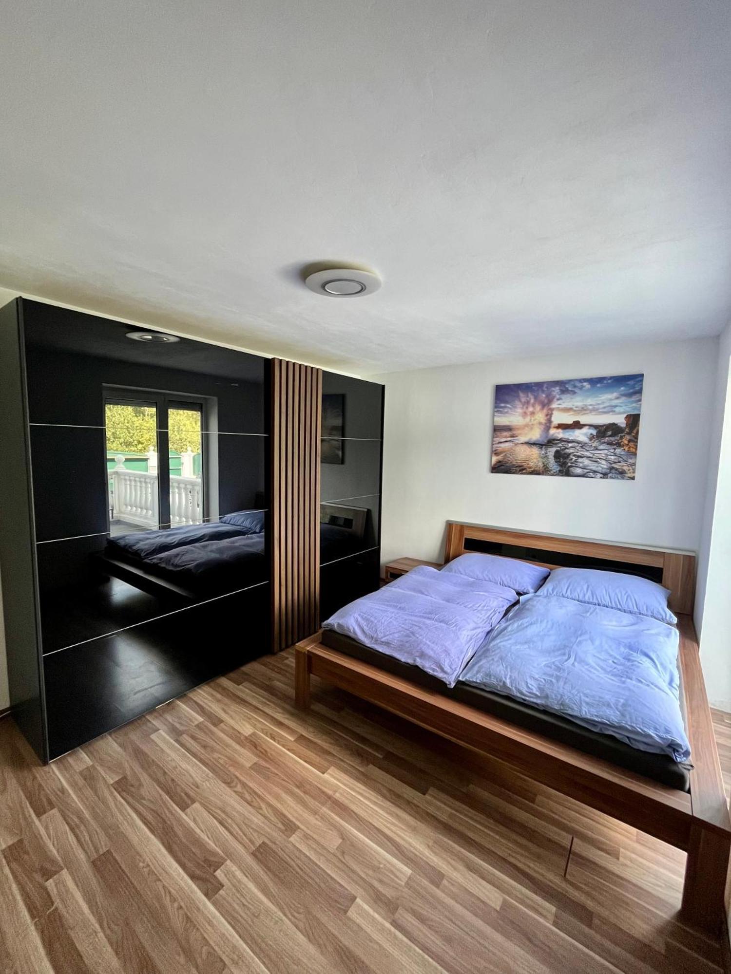 Luxurioeses Apartment Mit Pool Vienna Luaran gambar
