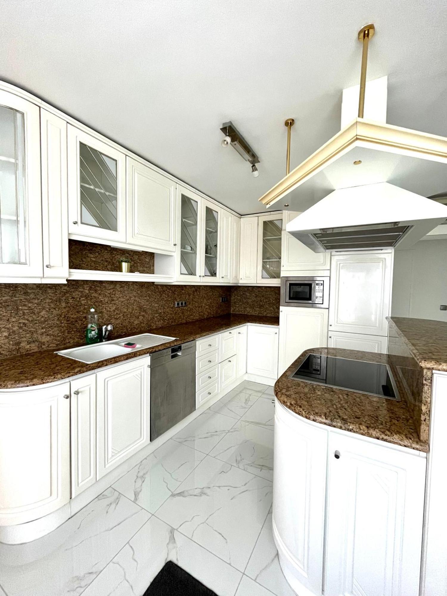 Luxurioeses Apartment Mit Pool Vienna Luaran gambar